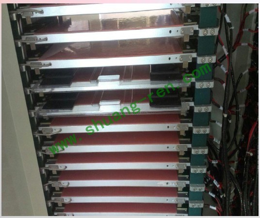 軟包(bāo)電池夾具(jù)化成機